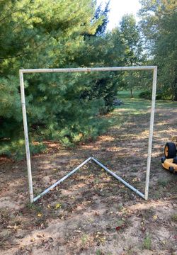Lacrosse goal with net