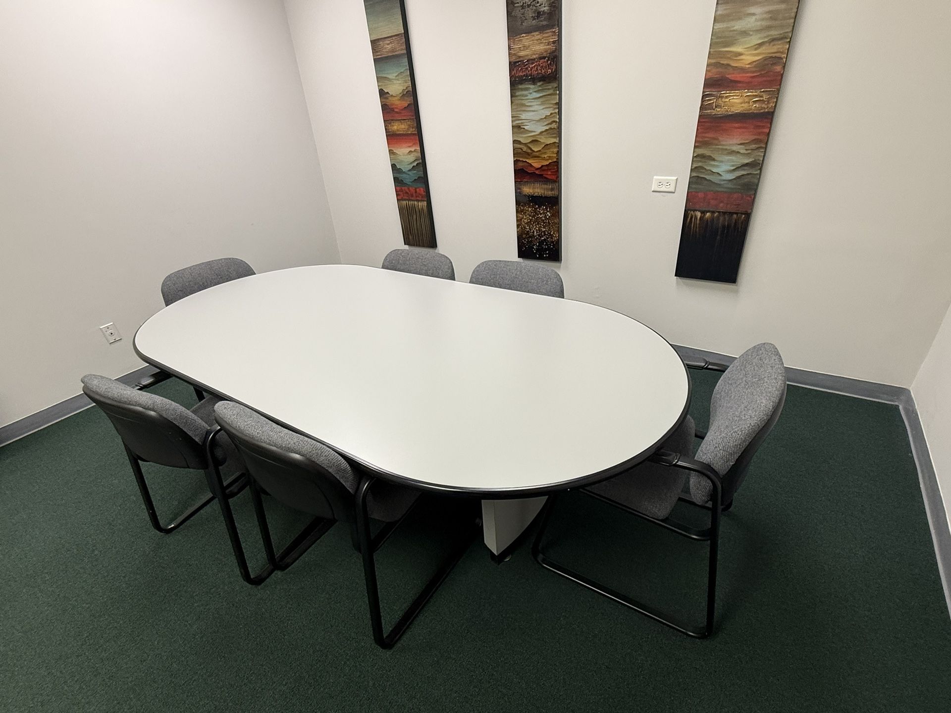Free Great Office Furniture 