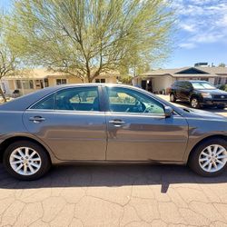 2011 Toyota Camry XLE 4D