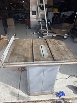 Vintage Delta Unisaw — 110V Single Phase | Milwaukee Built 