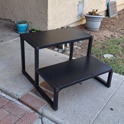 Heavy duty industrial 2-step stool
