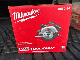 Milwaukee M18 circular saw