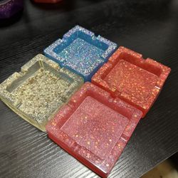 Square Ashtray (Resin)