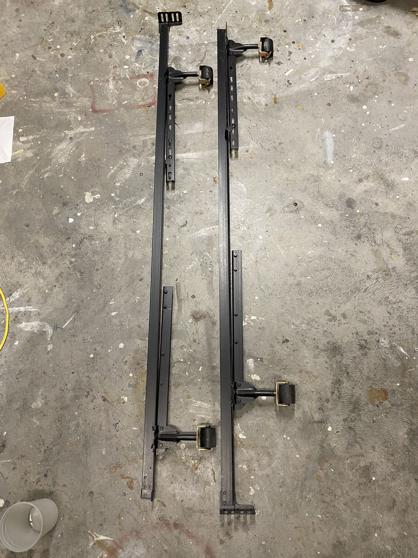 Full/Twin Bed Frame