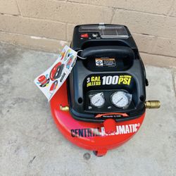 Central pneumatic Compressor 3 Gallon