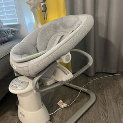 Graco Swing With Removable Rocker