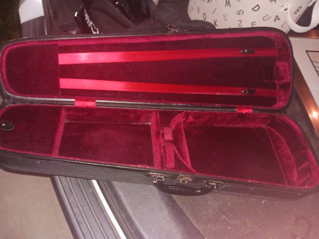 Like New Sm Indtrument Case Byprotege Eastman Case Company 20 Firm