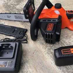 40 Volt Chainsaw Black And Decker With Battery And Charger Saw Is Brand New 