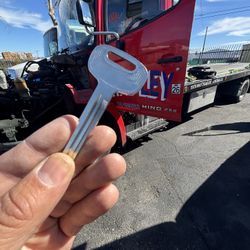 Llaves De Autos / Car Keys 