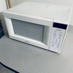 Used Older Samsung Microwave