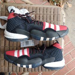 New Adidas Trae Young 2 Men Size 11.5 Chinese New Year