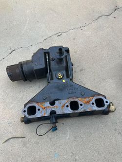 Volvo Pinta 4.3L Or MerCruiser 4.3L Exhaust Manifolds ,& Risers