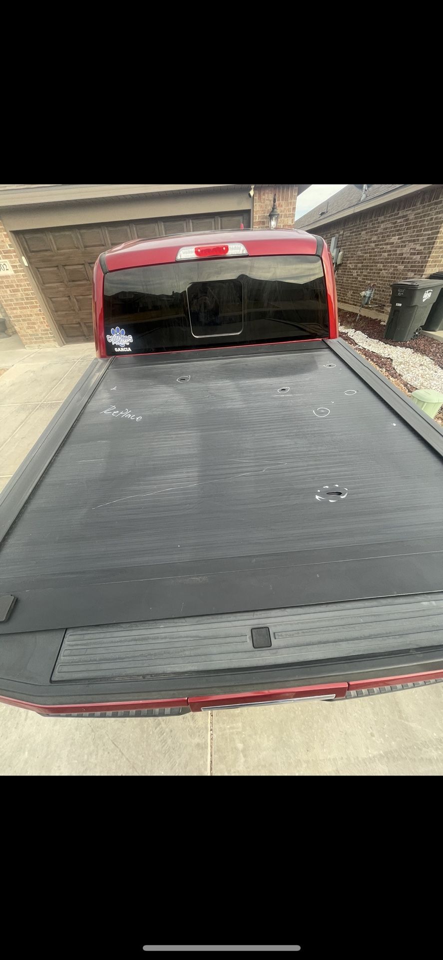 Used Truck Bed Cover For F150 5’6”bed