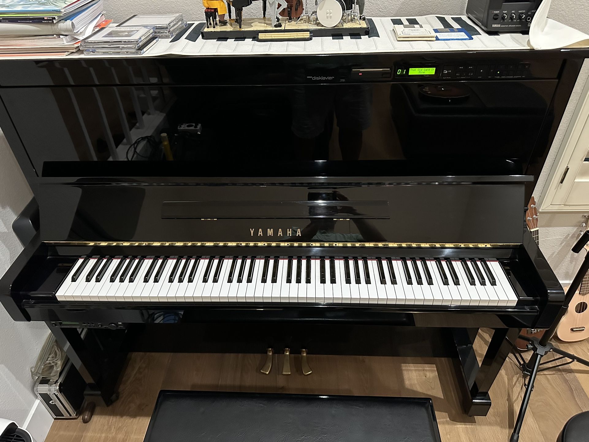 Yamaha U1 Disklavier, Has Sound Generator with Speaker