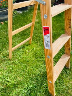 Werner W335 5ft Wood Step Ladder