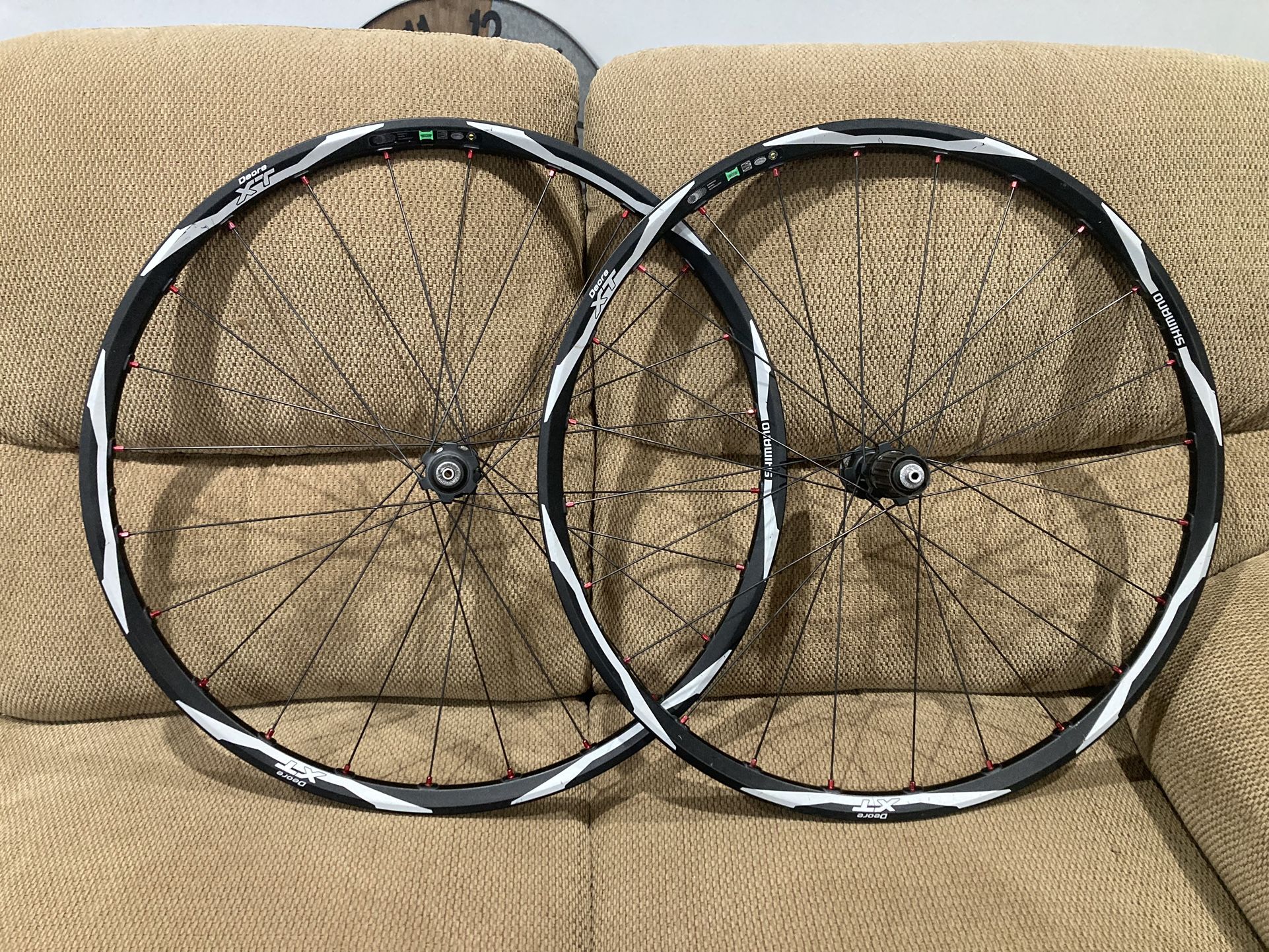 Shimano XT WH-M775 26” Wheelset Wheels Front And Rear Disc