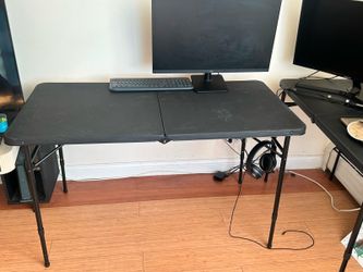 Black Folding Table