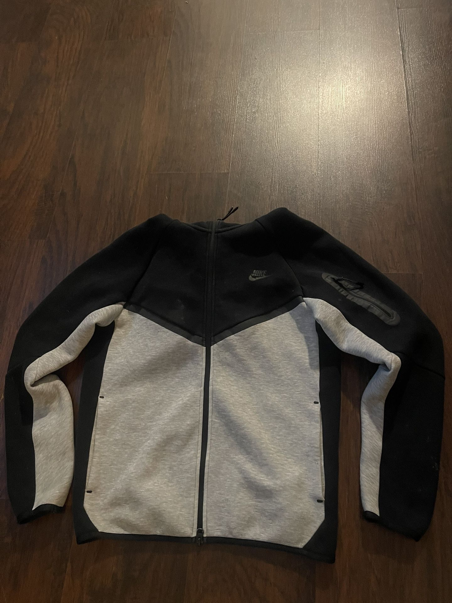 Men’s Hoodies Size Medium Polo Is Large