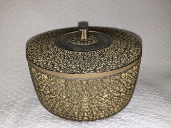 VTG Gold Filigree Plastic Hollywood Regency Sewing Box Container