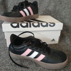 Girls Adidas