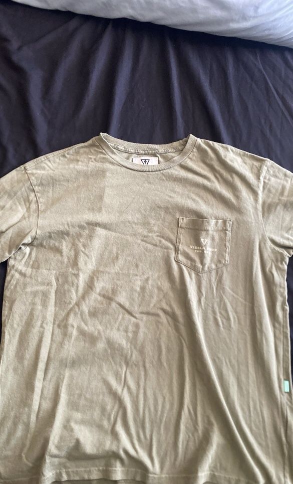 Vissla Shirt Size Large