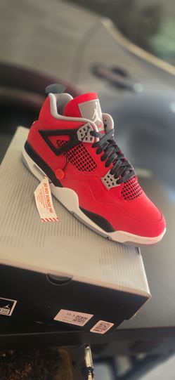 Jordan 4 Toro Bravo
