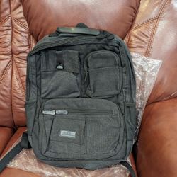 Bella Russo Black Canvas Multi Pocket USB Port Laptop Carryall Backpack