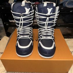 Louis Vuitton Snow Boots 