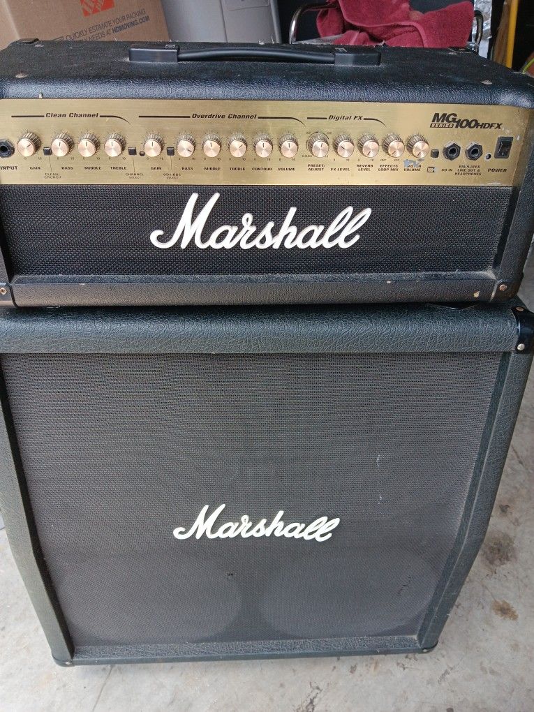 Marshall MG100HDFX with VS412 cabinet
