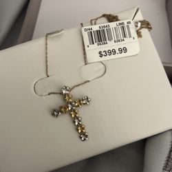 10k Gold Flower Cross 2T Pndt, 18"