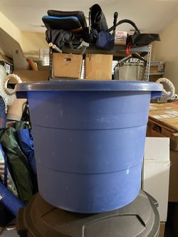 Large Tub With Rope Handles