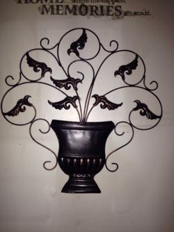 Metal wall decor