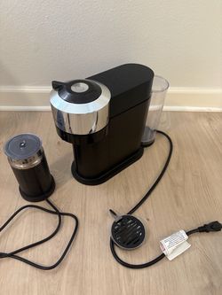 Nespresso Machine with milk frother