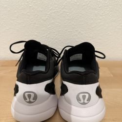 lululemon black sneakers