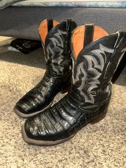 Black Caiman Boots