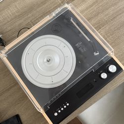 Vinyl Record Player 