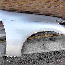 2007-2013 Infiniti G37 Sedan Fender (Right Side) OEM 