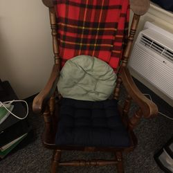 Rocking Chair 