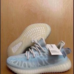 Adidas Yeezy Boost 350 V2 Mono Ice GW2869 Mens Size 5.5/6.5 Womens Brand New 