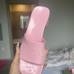 Gucci Sandals 