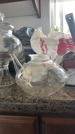 Tea pots
