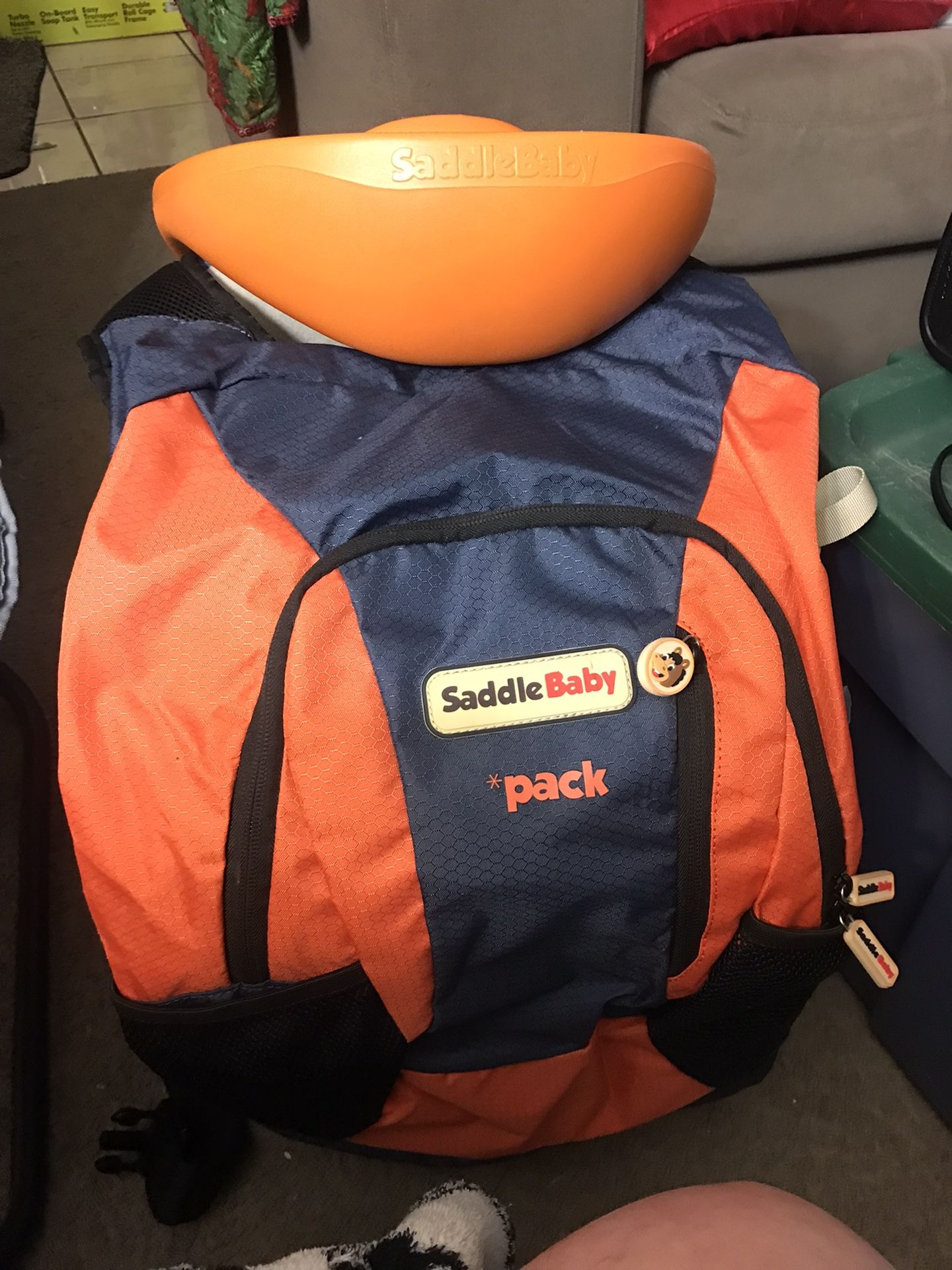 Saddle baby clearance backpack