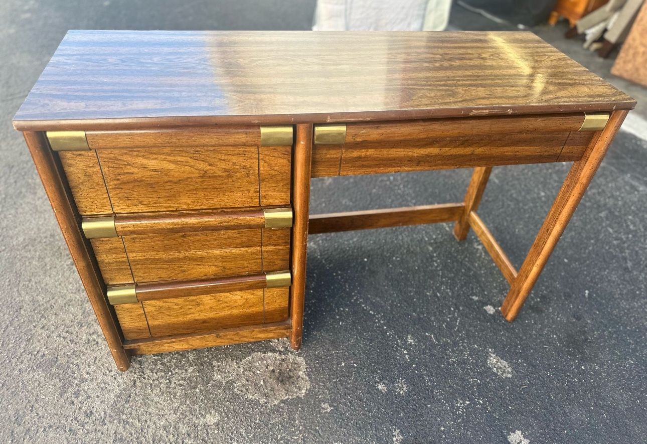 Sturdy wooden desk 48" x 17.5" x 30.5"h