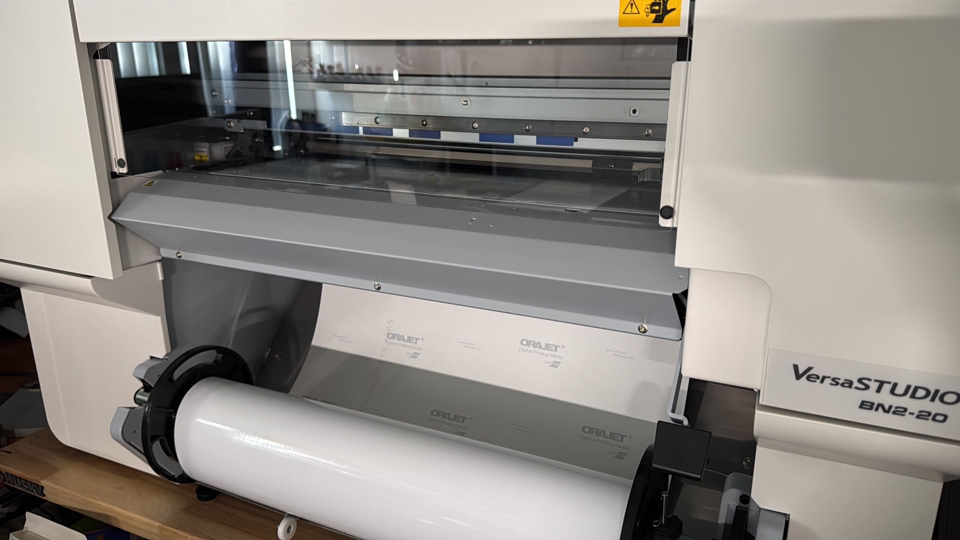 Roland BN2-20 White+cmyk Sticker Printer Or Trade For High End Sports Cards