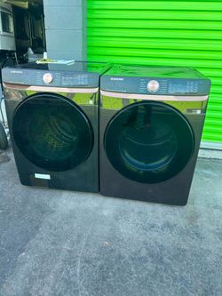 Samsung Washer And Gas dryer set