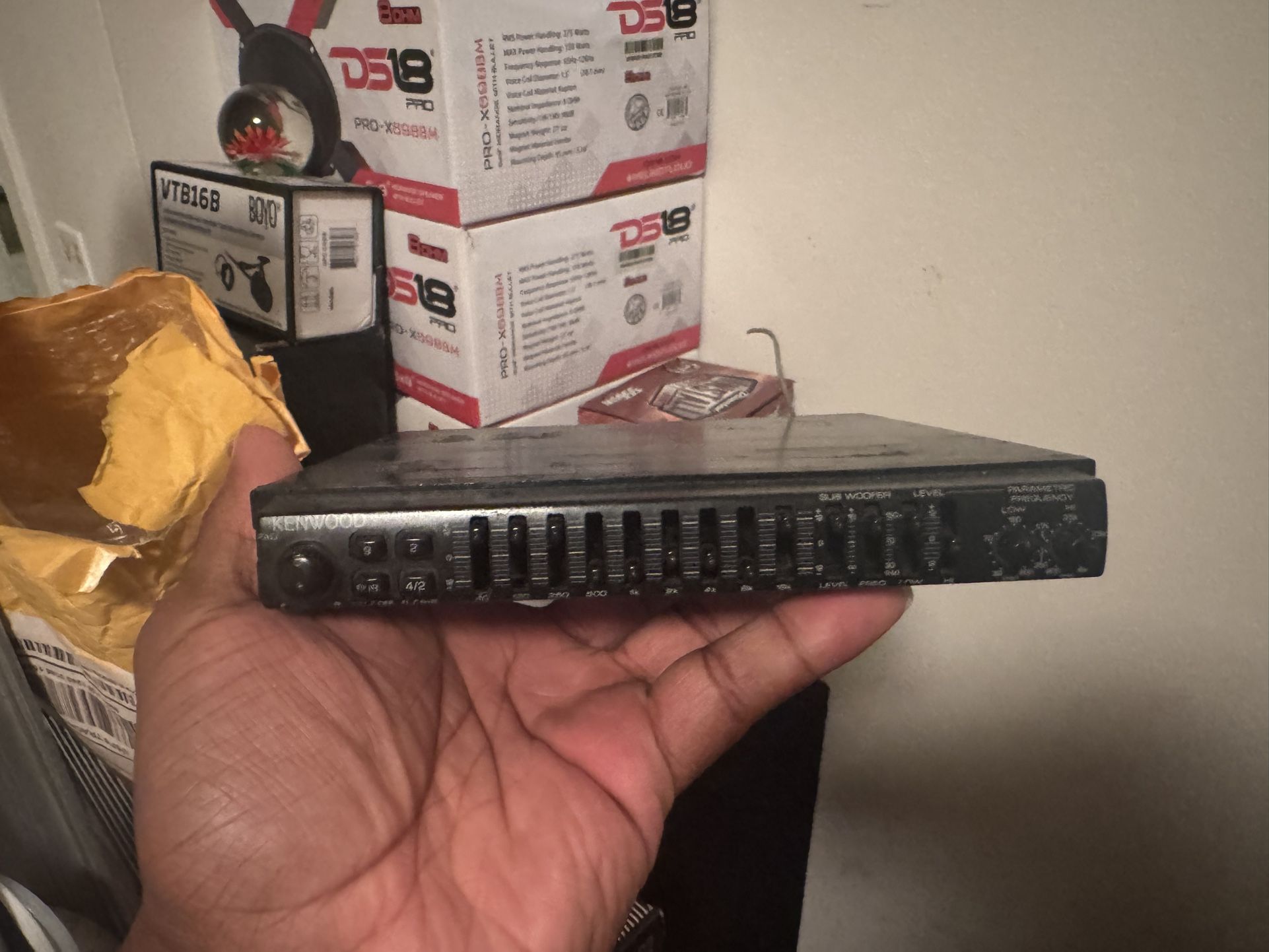 Vintage Kenwood KGC-6042A CAR Graphic Equalizer 9 Band Frequency Old School(PRICE IS FIRM)