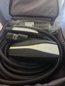 Tesla Mobile Connector with NA 5-15 Adapter