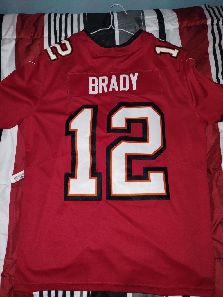 New Tom Brady Buccaneers XL Jersey