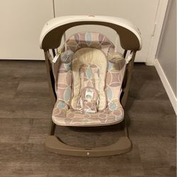 Fisher-Price Deluxe Take-Along Swing & Seat