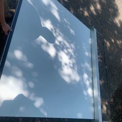 Projector Screen